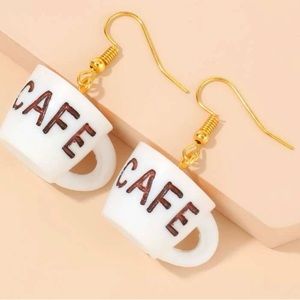 🚨Coffee Lovers coffee cup drop earrings🚨